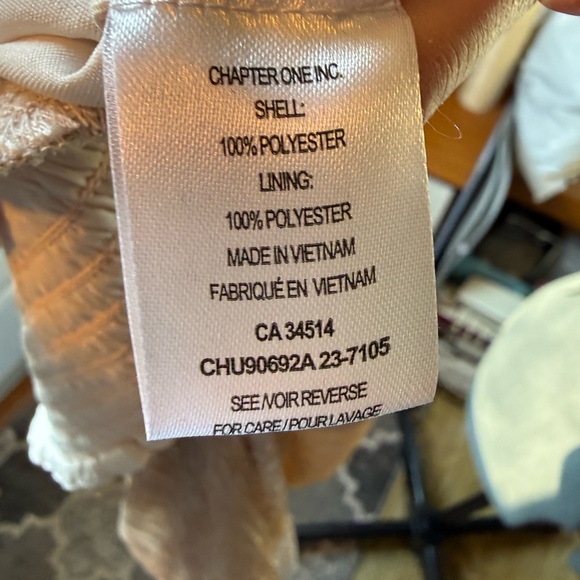 Have Cream and Red Floral Wrap Blouse - Picture 11 of 15